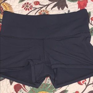 Lululemon Spandex Size 4 Great Condition!